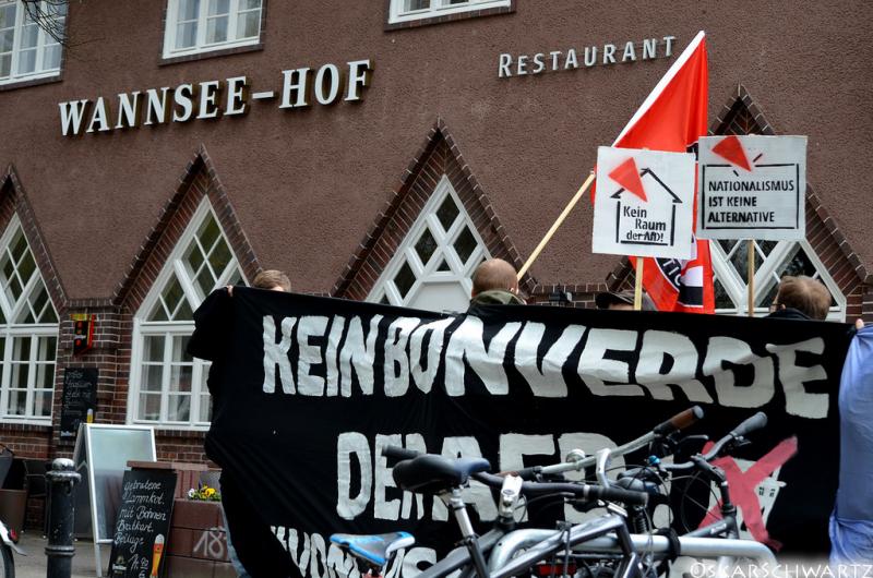 Kundgebung gegen AfD-Lokalität BonVerde 3