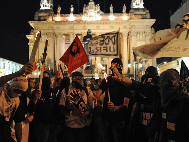 Rio de Janeiro: Demonstration gegen geplante Fahrpreiserhöhung - 1