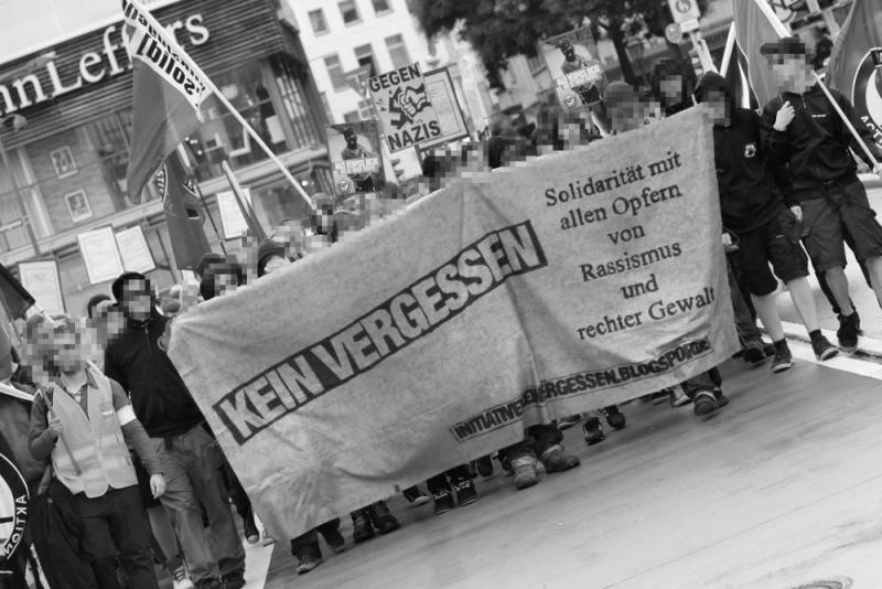 Zwischenkundgebung am Zentralplatz