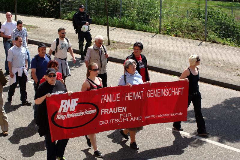 Nazis am 1. Mai 2012 in Speyer - 19