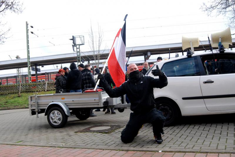 Veit Roschow beim Neonaziaufmarsch in Hildesheim am 21.03.2015