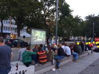 Rassistische Polizeikontrolle während des stadtpolitischen Sommerkinos auf dem Leopoldplatz! - 01
