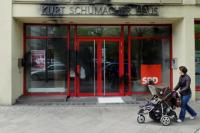 Unbekannte haben in der Nacht zum 3. Mai die Fassade der SPD-Landesgeschäftsstelle in der Müllerstraße in Wedding mit Farbe beschmiert