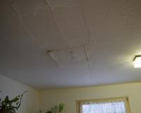 Leaks in the Kitchen ceiling, coverd with paper.