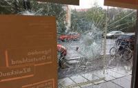Angriff auf Büro in Leipzig, der die Demo bewirbt