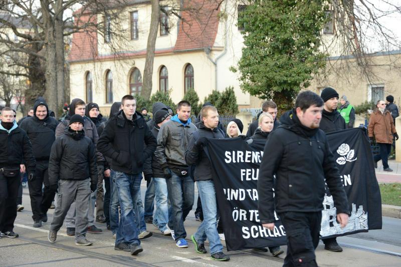 Andre Zimmer aus Wattenscheid beim Nazi-Aufmarsch am 12.01.2013 in Magdeburg III