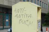 19. Mai 2012 - "Anti-Antifa"-Schmiererei bei Dieter Eich-Gedenk-Demo