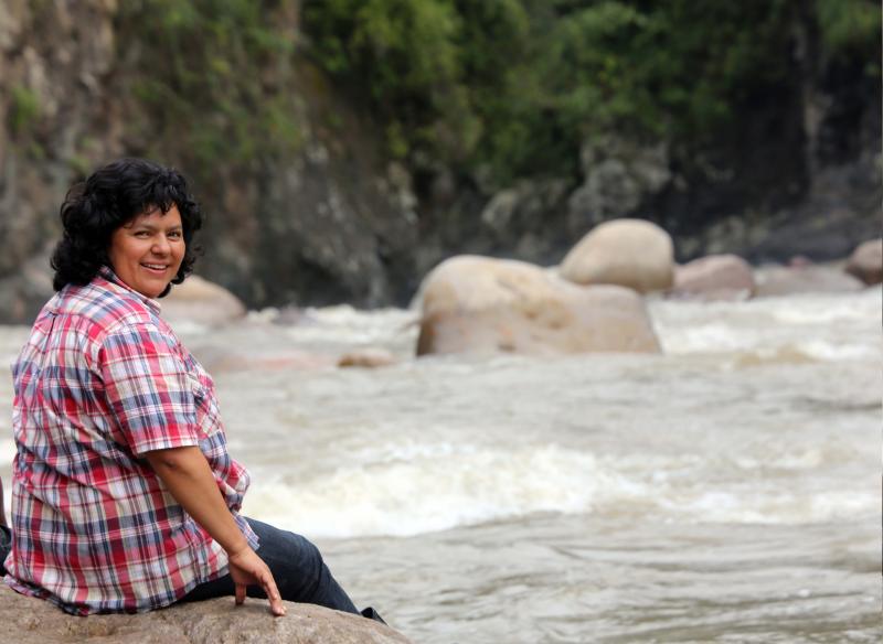 Berta Cáceres, indigene, anti-kapitalistischen Umweltaktivistin und Feministin aus Honduras, ermordet am 3.3.2016
